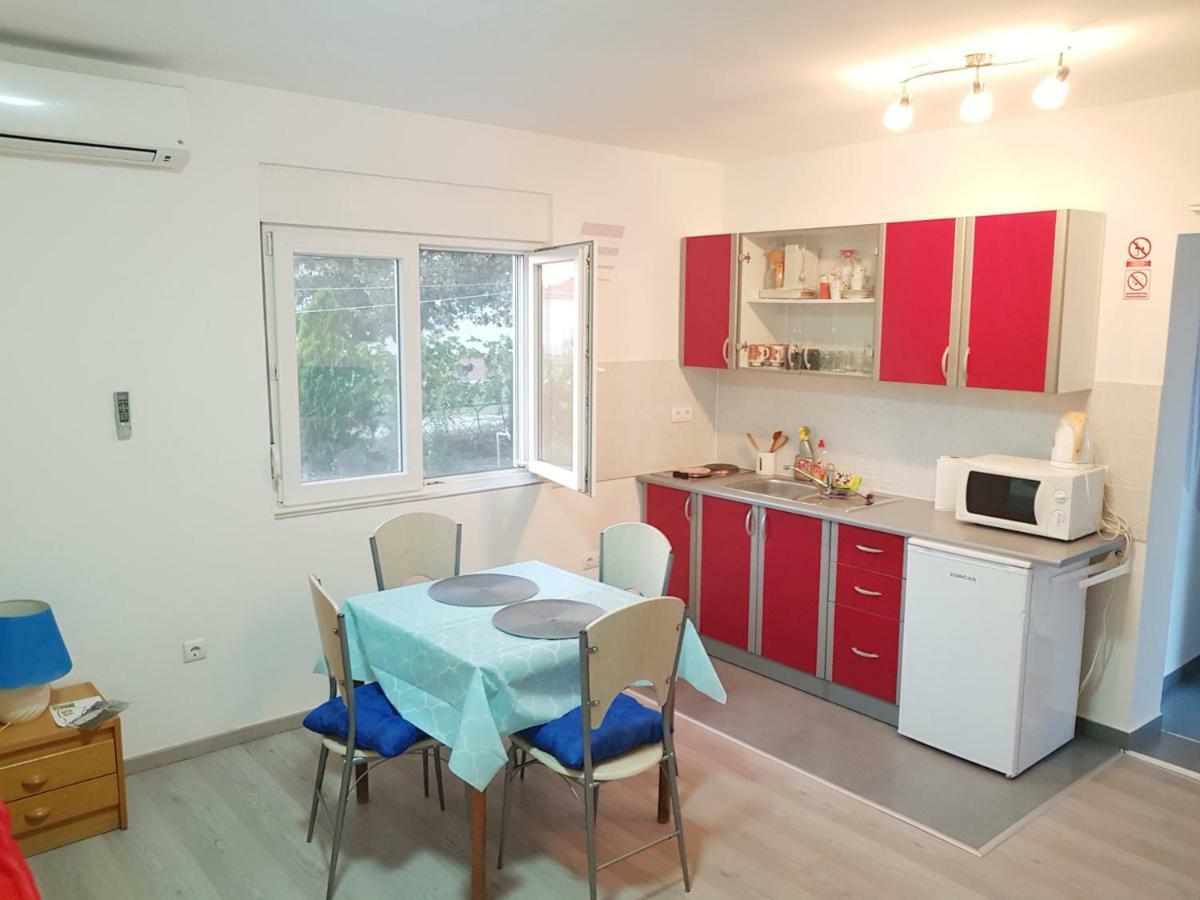 Apartment Brigitte Vrsi Zewnętrze zdjęcie